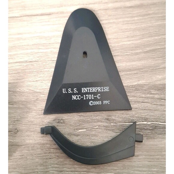 Vintage Star Trek Furuta #13 USS Enterprise NCC-1701-C Vehicle Model/Stand 1/144 - Picture 4 of 11